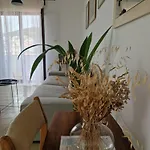 Laura شقة تيسنو
