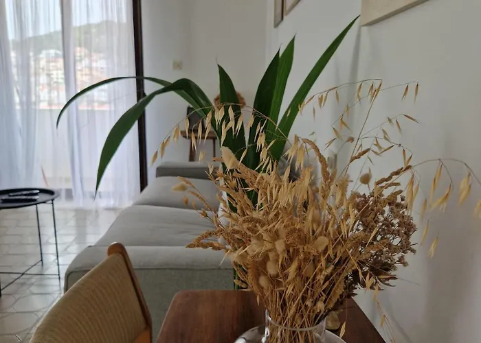 Laura Apartman Tisno